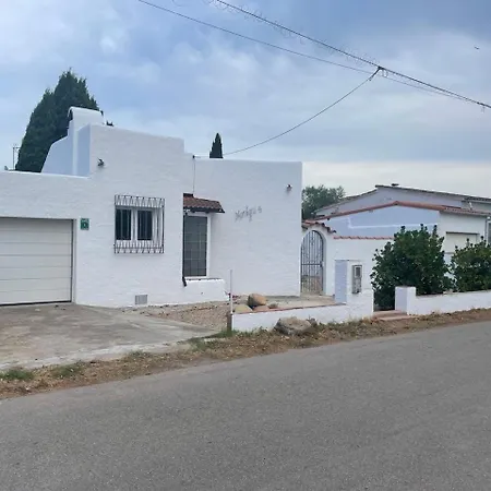 Holiday home Casa Montgri