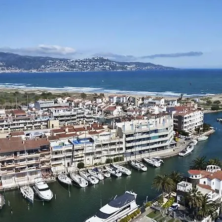 Casa Montgri Empuriabrava