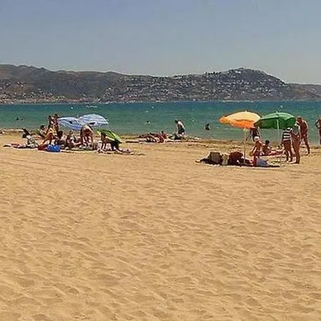 Сasa de vacaciones Casa Montgri *